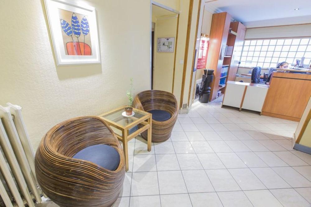 Merryl Hotel Париж Екстериор снимка
