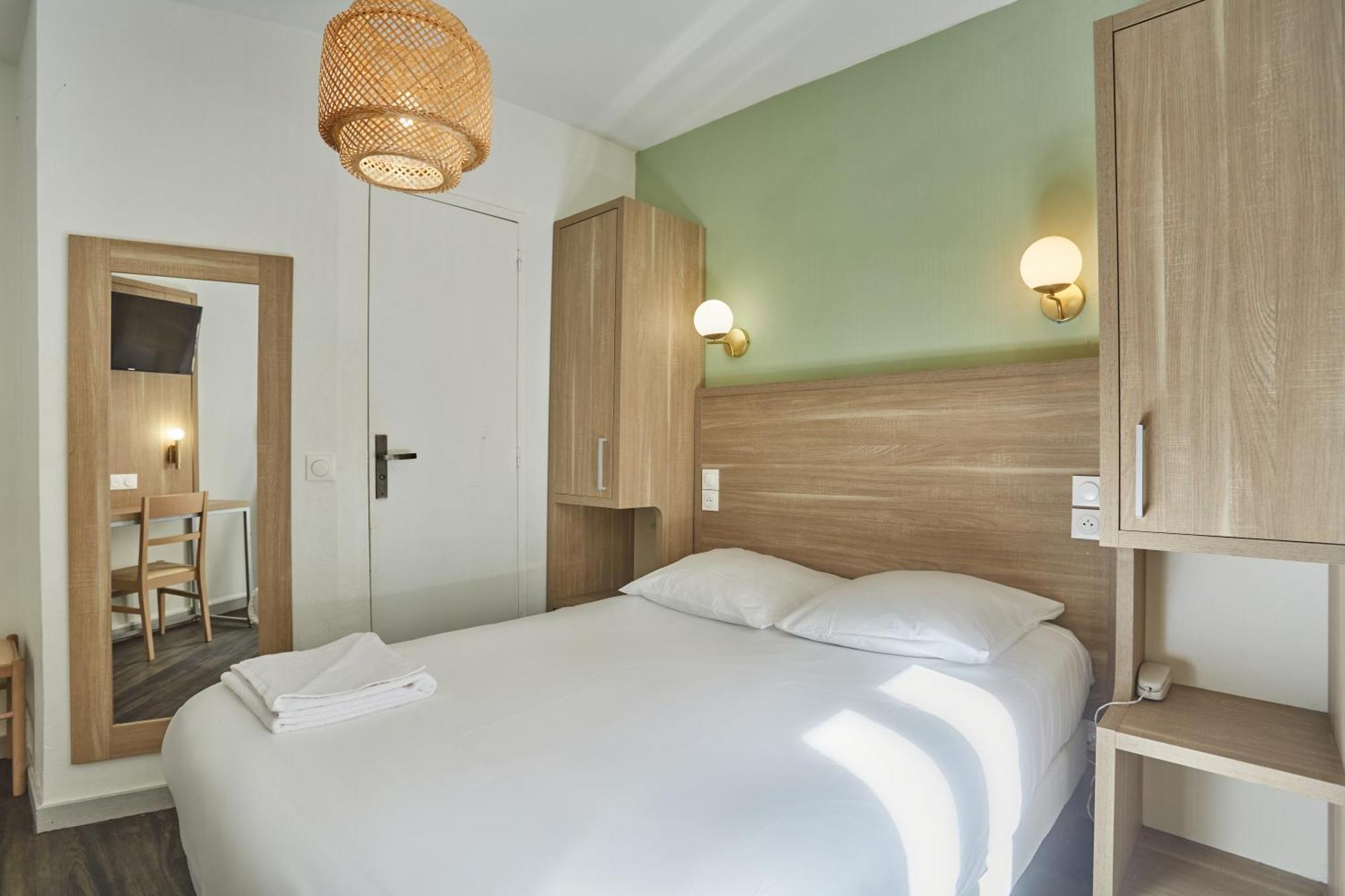 Merryl Hotel Париж Екстериор снимка