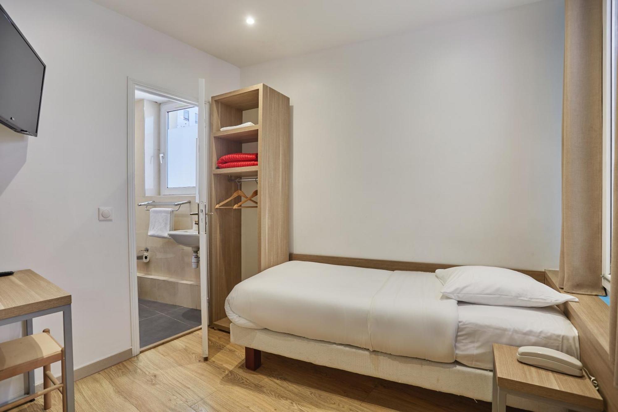 Merryl Hotel Париж Екстериор снимка