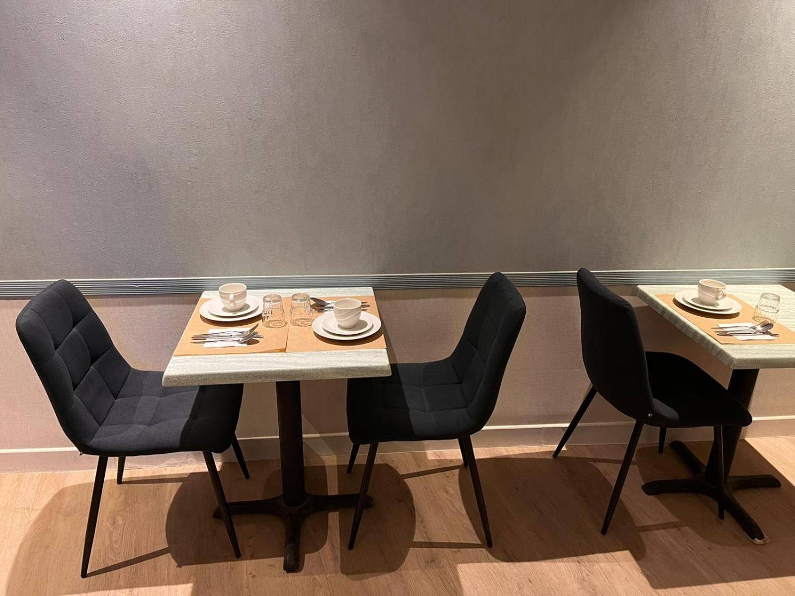 Merryl Hotel Париж Екстериор снимка